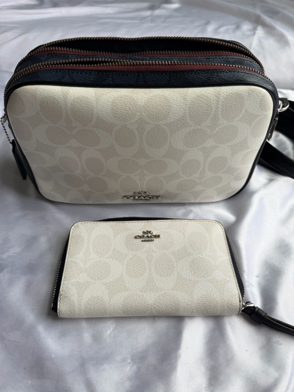 Coach JES Chalk Signature Canvas Crossbody and Zip Wallet Set